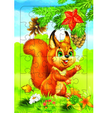 Пазл на планшете. Бельчонок