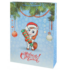 Dream cards Пакет подар. мат.лам.глит 32,4х44,5х10,2см(XL) Лошадка с конфетой,190г ППК-2429